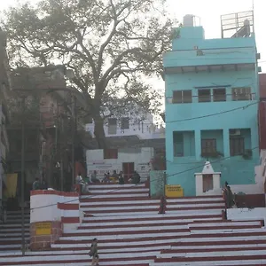 Kedareswar Varanasi